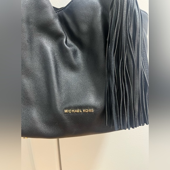 Michael Kors Purse/ Leather - Picture 8 of 8